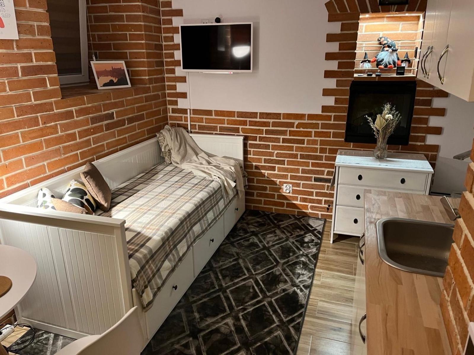 Апартаменты Mini Apartament W Centrum Krakowa Экстерьер фото